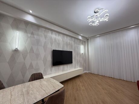 3 otaqlı yeni tikili - Ağ şəhər q. - 105 m²