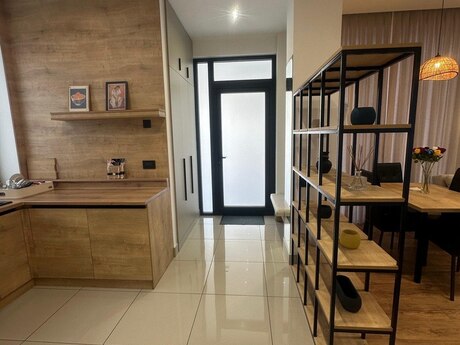 2 otaqlı həyət evi/bağ evi - Buzovna q. - 112 m²