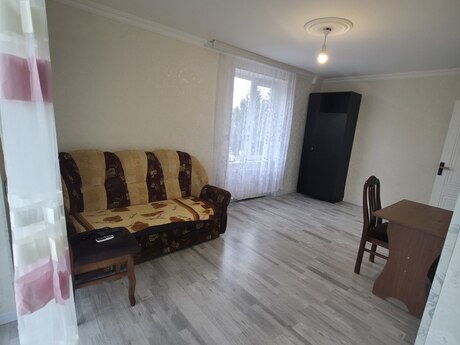 1 otaqlı köhnə tikili - Bakıxanov q. - 40 m²
