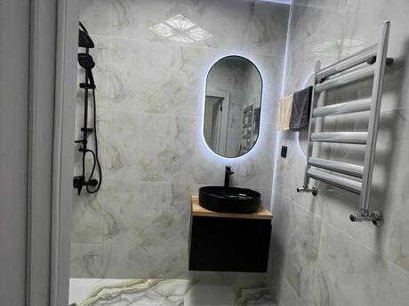 1 otaqlı yeni tikili - 28 May m. - 40 m²