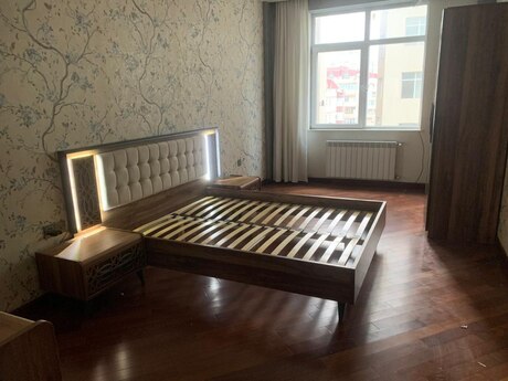 3 otaqlı yeni tikili - Şah İsmayıl Xətai m. - 115 m²