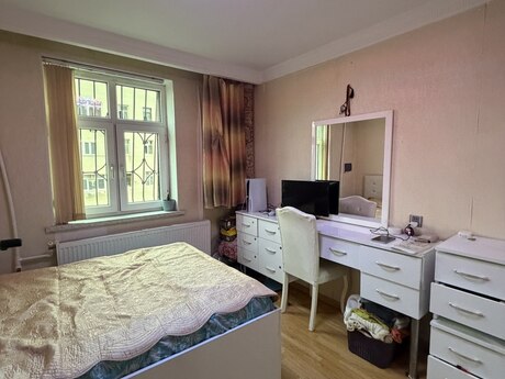 3 otaqlı köhnə tikili - Qaraçuxur q. - 70 m²
