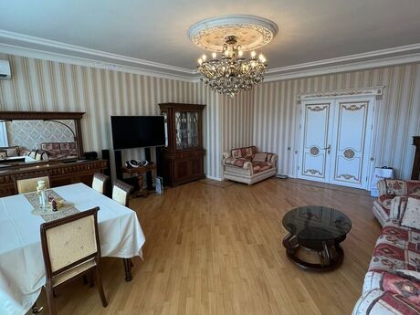 3 otaqlı yeni tikili - Şah İsmayıl Xətai m. - 137 m²