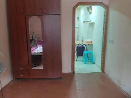 1 otaqlı həyət evi/bağ evi - 20-ci sahə q. - 23 m²