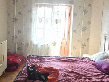 2 otaqlı köhnə tikili - Yeni Günəşli q. - 50 m²