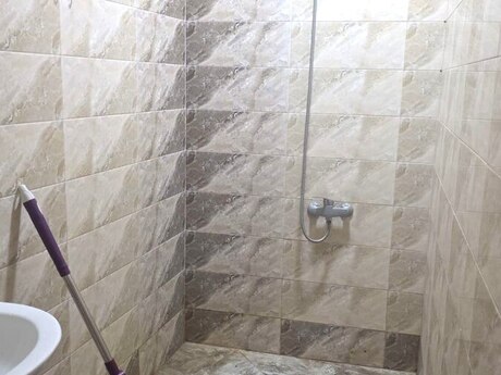2 otaqlı köhnə tikili - Yeni Günəşli q. - 50 m²