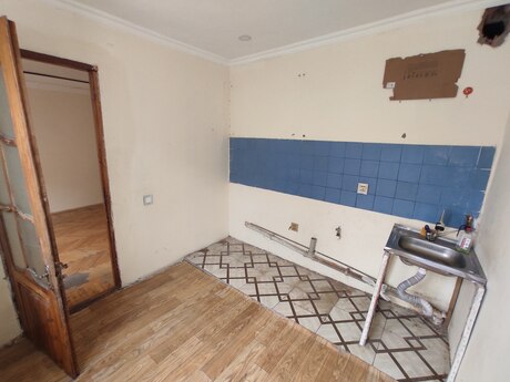 2 otaqlı köhnə tikili - Nəriman Nərimanov m. - 50 m²