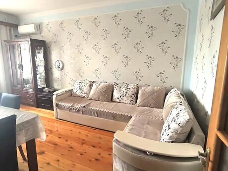 3 otaqlı köhnə tikili - Xalqlar Dostluğu m. - 85 m²