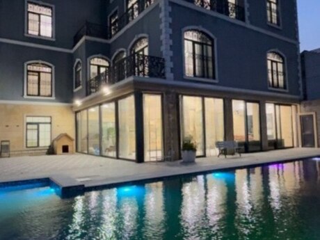 7 otaqlı həyət evi/bağ evi - Fatmayı q. - 700 m²