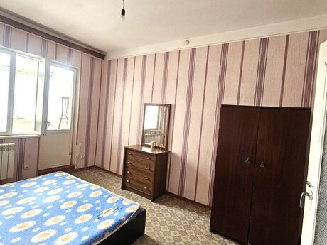 2 otaqlı köhnə tikili - Əhmədli m. - 60 m²