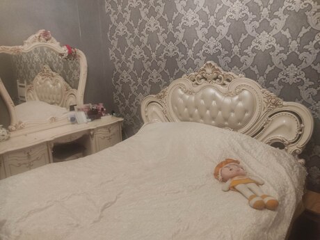 3 otaqlı həyət evi/bağ evi - Elmlər Akademiyası m. - 100 m²