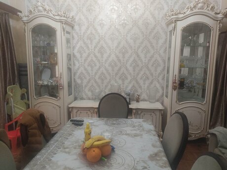 3 otaqlı həyət evi/bağ evi - Elmlər Akademiyası m. - 100 m²