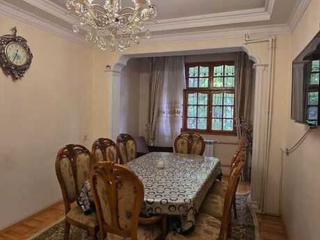 3 otaqlı köhnə tikili - Memar Əcəmi m. - 75 m²