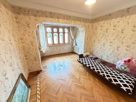 4 otaqlı köhnə tikili - Əhmədli m. - 90 m²