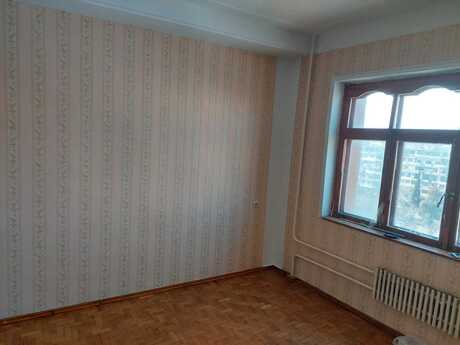 4 otaqlı köhnə tikili - Həzi Aslanov q. - 100 m²