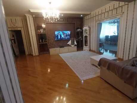 4 otaqlı yeni tikili - Memar Əcəmi m. - 175 m²