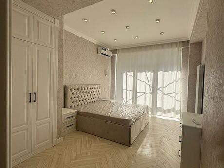 4 otaqlı yeni tikili - 28 May m. - 170 m²