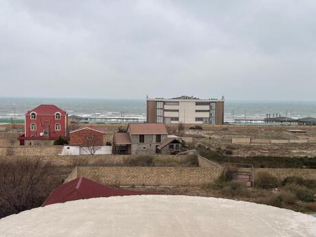 7 otaqlı həyət evi/bağ evi - Novxanı q. - 470 m²