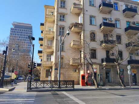 3 otaqlı ofis - 28 May m. - 85 m²