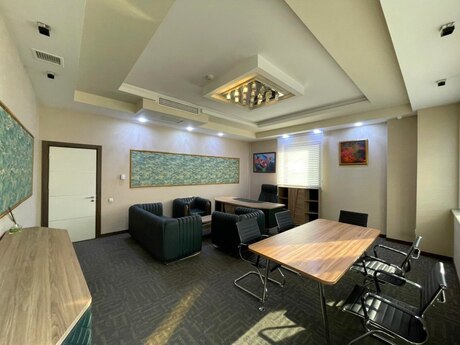 4 otaqlı ofis - Nərimanov r. - 170 m²