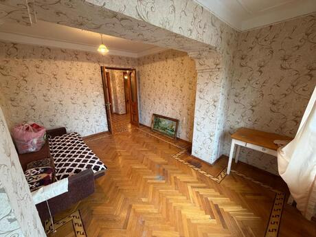 4 otaqlı köhnə tikili - Əhmədli m. - 110 m²