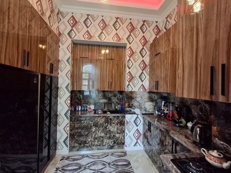 3 otaqlı mənzil, 110 m², Sahil: 350 000 ₼ 5