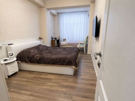 2 otaqlı yeni tikili - İnşaatçılar m. - 78 m²