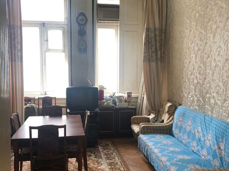 1 otaqlı köhnə tikili - Sahil m. - 40 m²