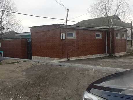 3 otaqlı həyət evi/bağ evi - Biləcəri q. - 67 m²