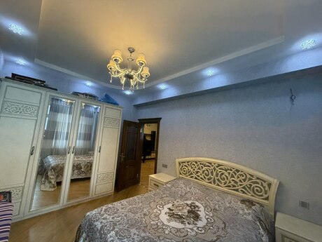3 otaqlı yeni tikili - Yeni Yasamal q. - 120 m²
