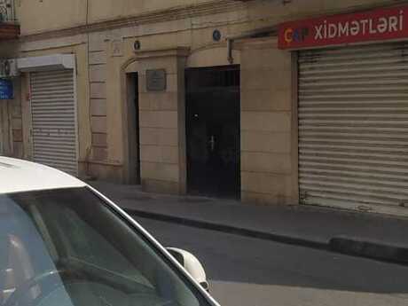 2 otaqlı köhnə tikili - İçəri Şəhər m. - 40 m²