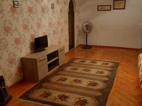 1-комн. вторичка - м. Иншаатчылар - 35 м²
