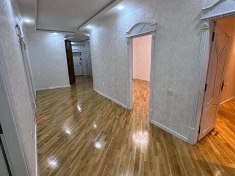 4-комн. новостройка - м. Иншаатчылар - 160 м²