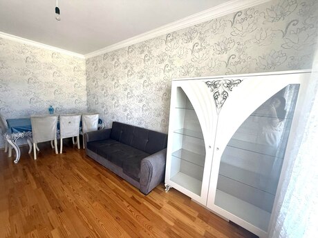 2 otaqlı köhnə tikili - Yeni Günəşli q. - 60 m²