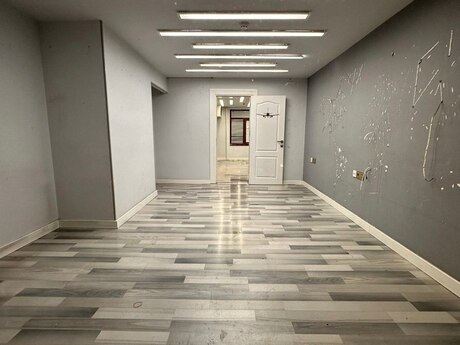 Obyekt - 28 May m. - 70 m²