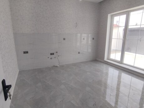 4 otaqlı həyət evi/bağ evi - Şağan q. - 135 m²