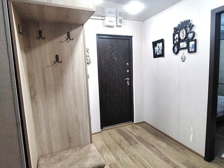 3 otaqlı köhnə tikili - Neftçilər m. - 70 m²