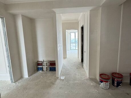 4 otaqlı yeni tikili - Bakmil m. - 129 m²