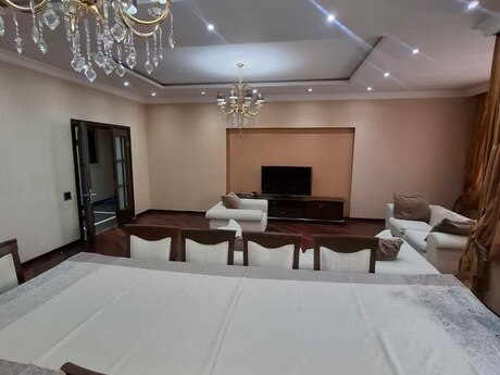 3 otaqlı yeni tikili - 28 May m. - 172 m²