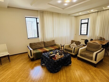 4 otaqlı yeni tikili - Nəsimi r. - 170 m²