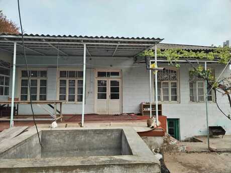 4 otaqlı həyət evi/bağ evi - Bilgəh q. - 400 m²