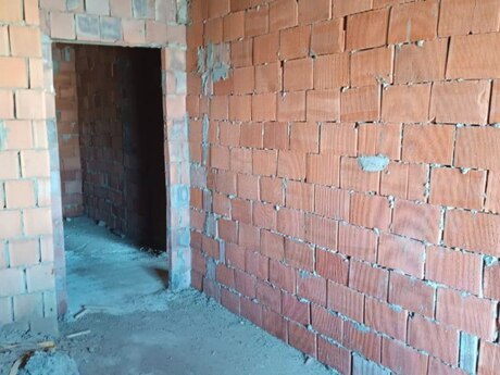 2 otaqlı köhnə tikili - Binəqədi r. - 90 m²