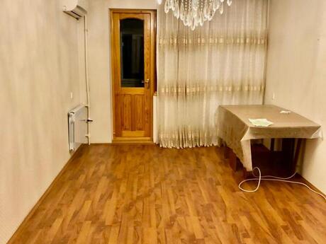 2 otaqlı köhnə tikili - Neftçilər m. - 52 m²