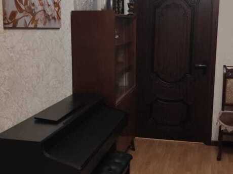 3 otaqlı köhnə tikili - 28 May m. - 90 m²