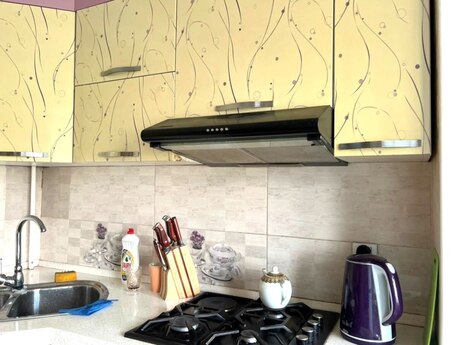 2 otaqlı köhnə tikili - Neftçilər m. - 60 m²
