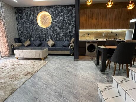 3 otaqlı həyət evi/bağ evi - Novxanı q. - 130 m²