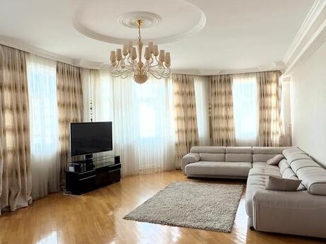 3 otaqlı yeni tikili - Şah İsmayıl Xətai m. - 152 m²