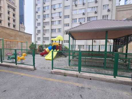 5 otaqlı yeni tikili - Nizami m. - 210 m²
