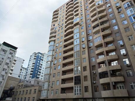 5 otaqlı yeni tikili - Nizami m. - 210 m²