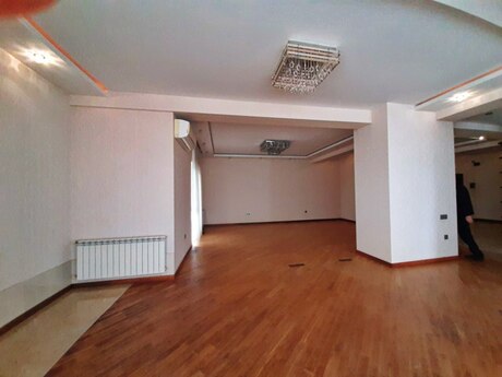 4 otaqlı mənzil, 360 m², Gənclik: 630 000 ₼ 5